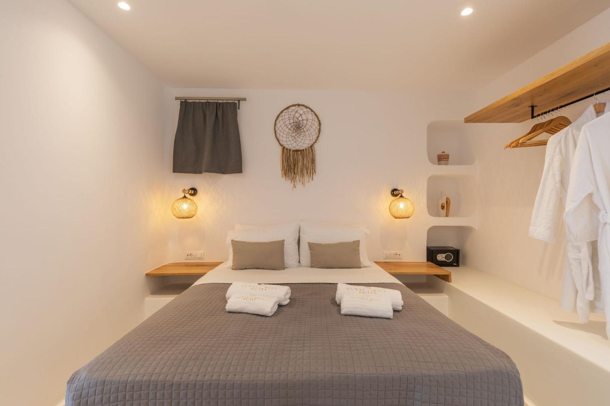 Sunset Hill Suites Mykonos Town エクステリア 写真