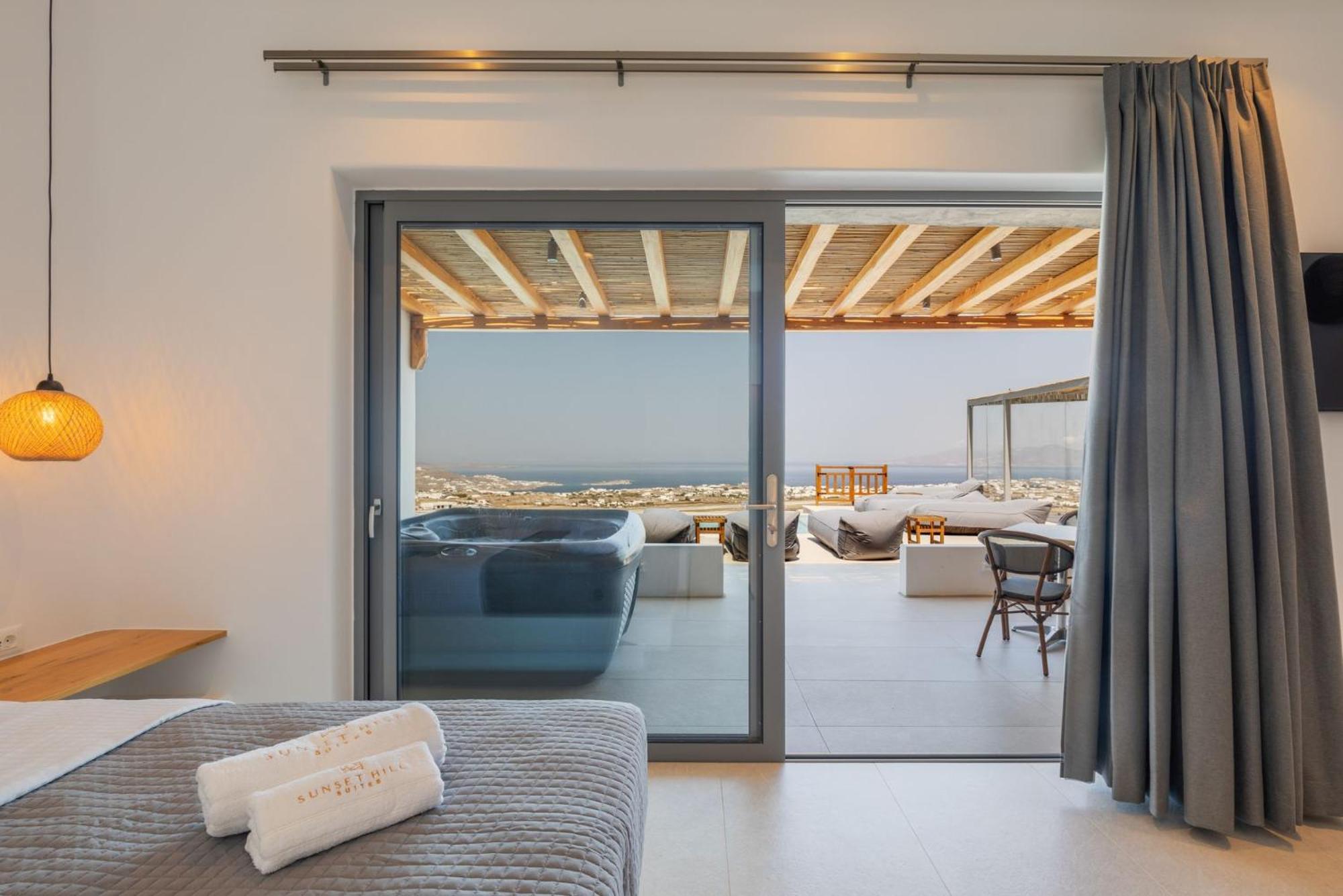 Sunset Hill Suites Mykonos Town エクステリア 写真